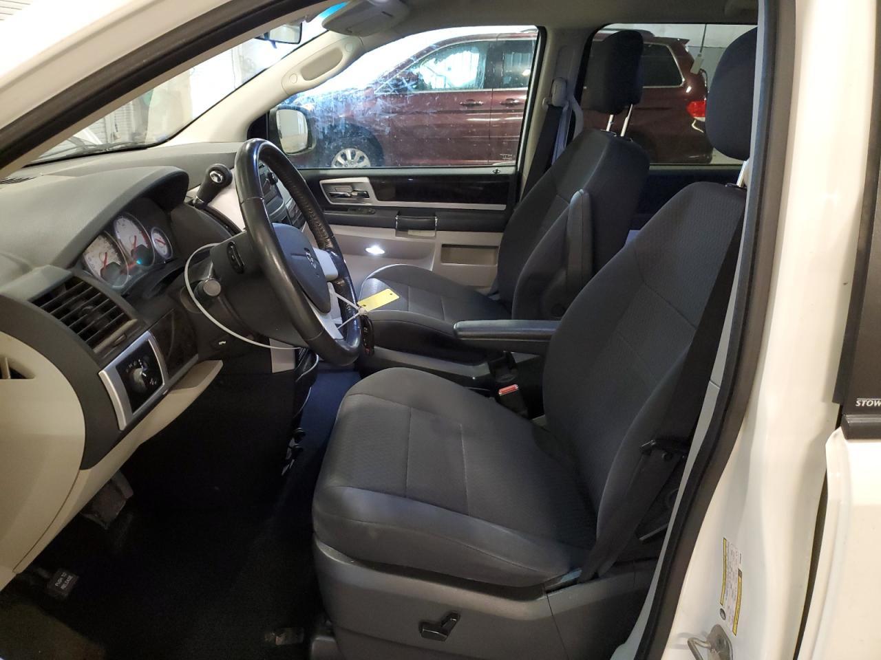 2010 Dodge Grand Caravan Sxt - Фото 7