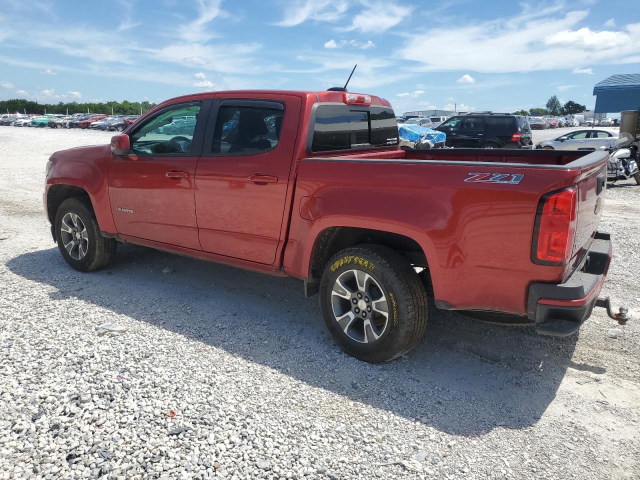 2016 Chevrolet Colorado Z71 - Фото 2