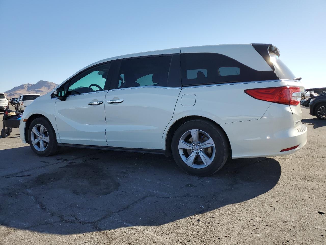 2018 Honda Odyssey Exl - Фото 2