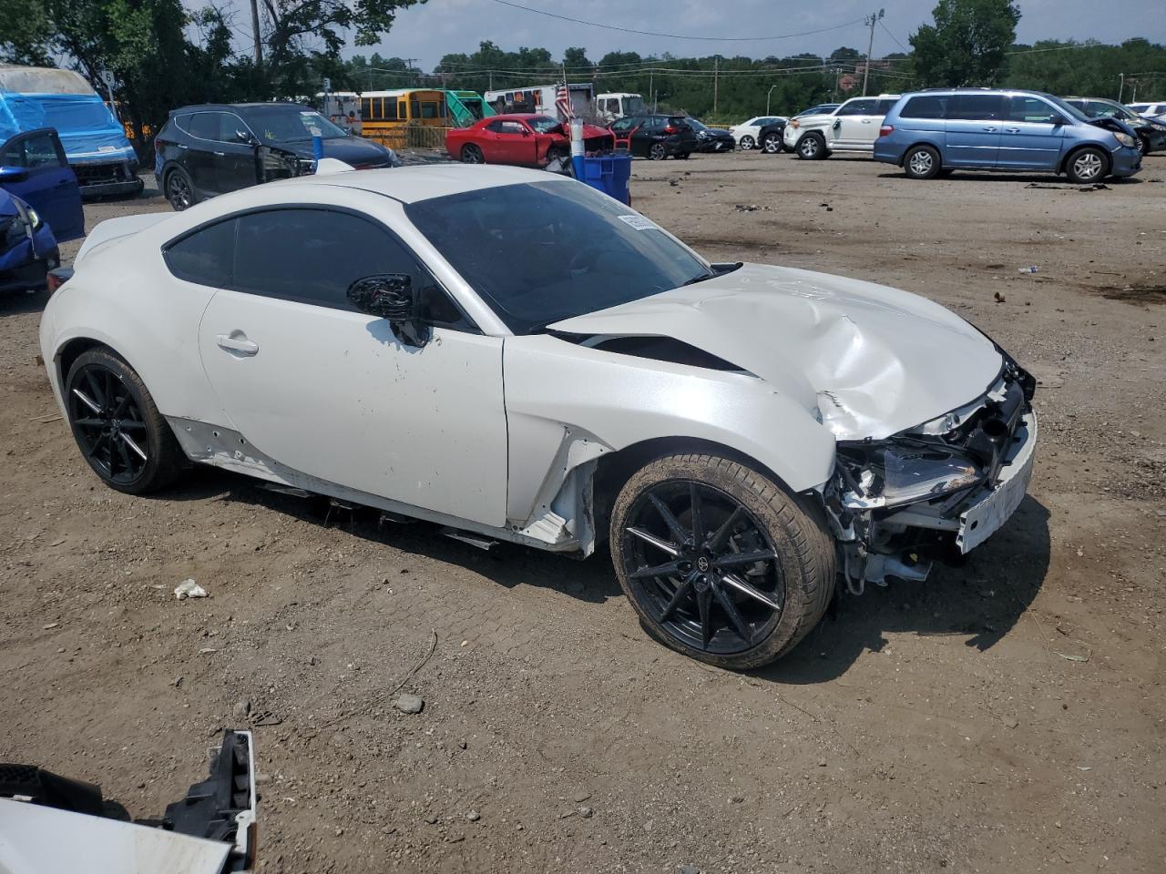 2023 Toyota Gr 86 Premium - Image 4
