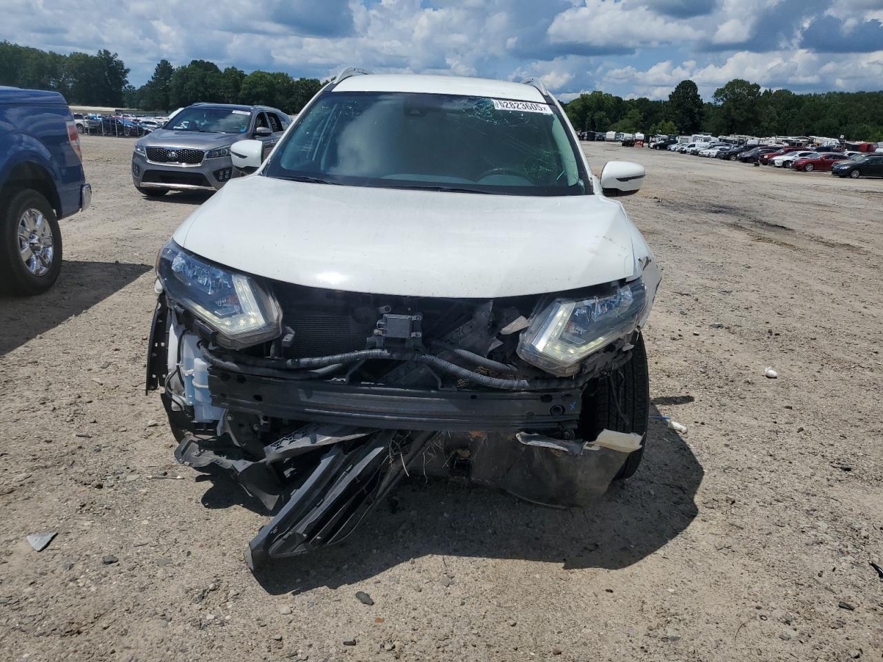 2019 Nissan Rogue S - Фото 5