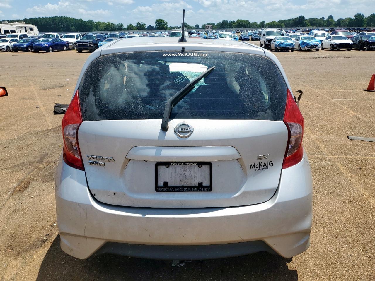 2018 Nissan Versa Note S - Фото 6