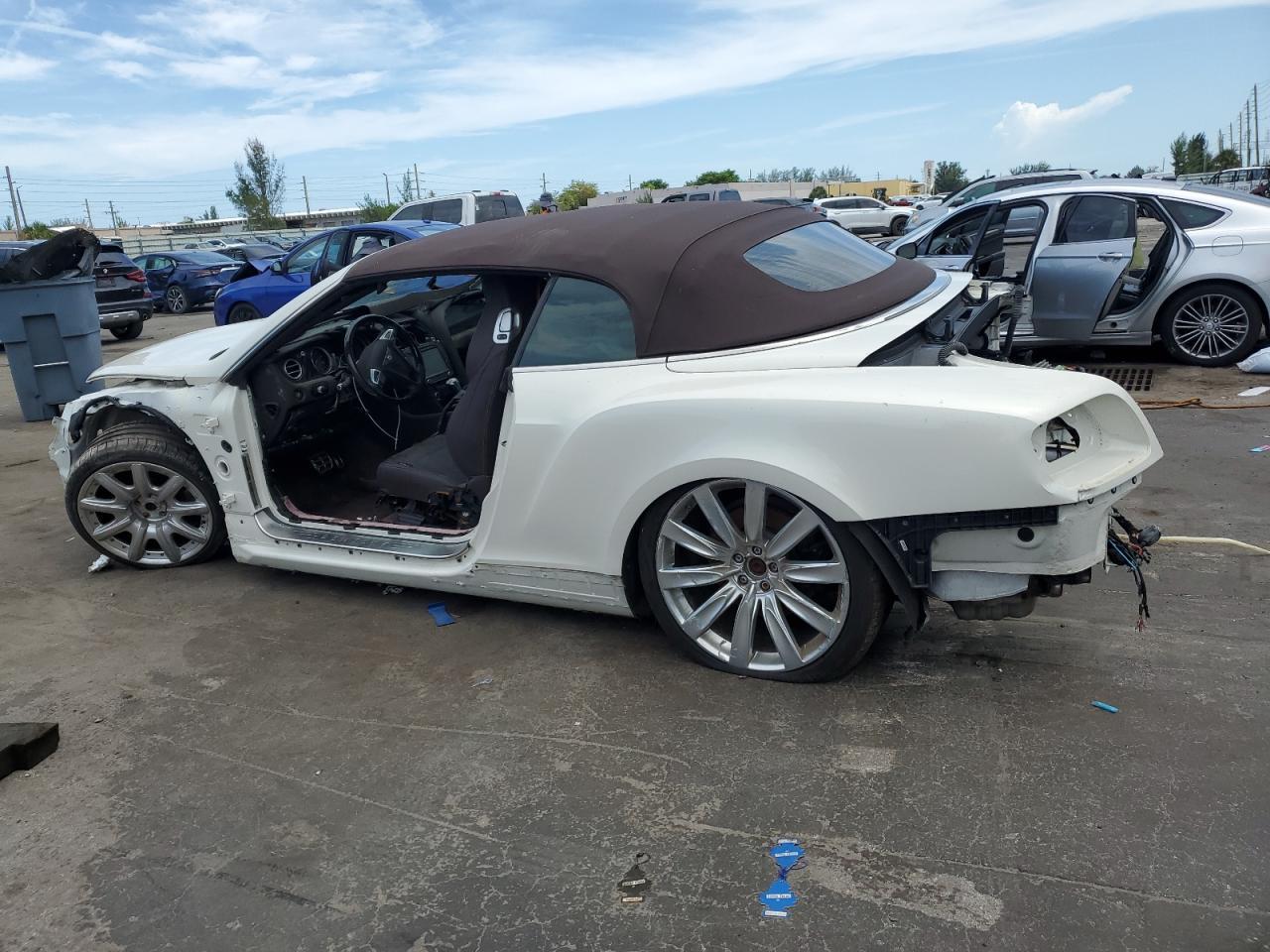 2015 Bentley Continental Gtc V8 - Image 2