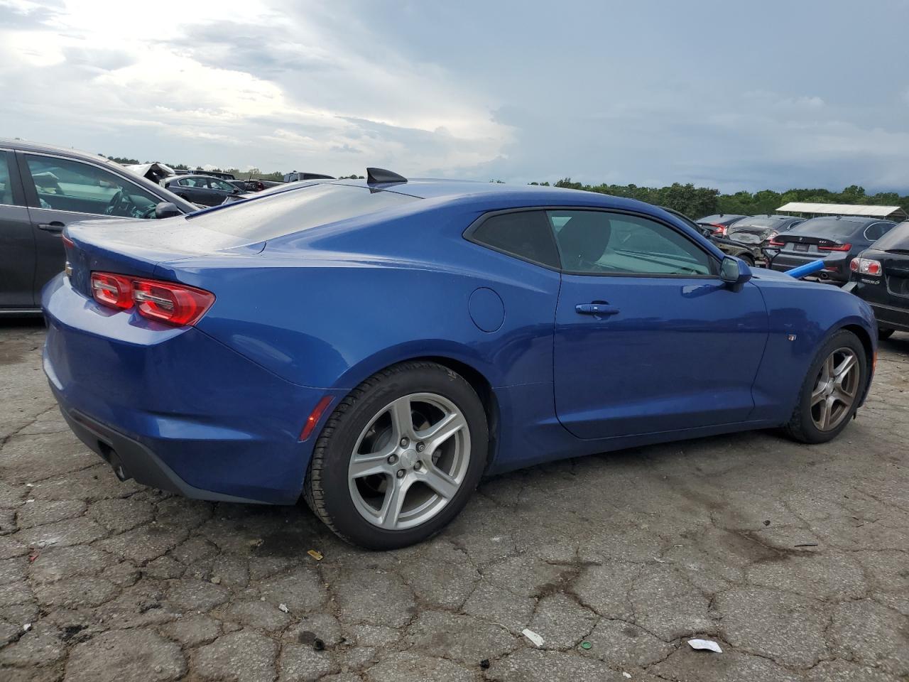 2019 Chevrolet Camaro Ls - Image 3