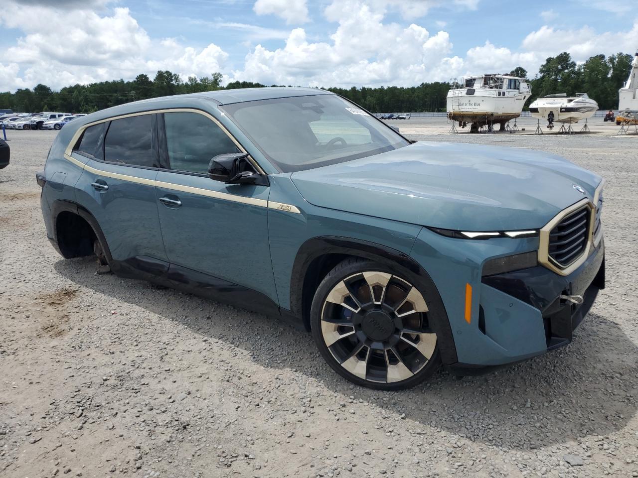 2023 BMW Xm - Image 4