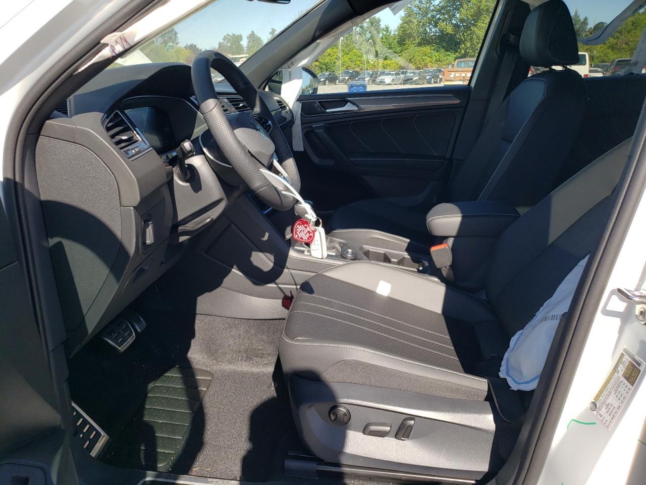 2024 Volkswagen Tiguan Se R-Line Black - Фото 7