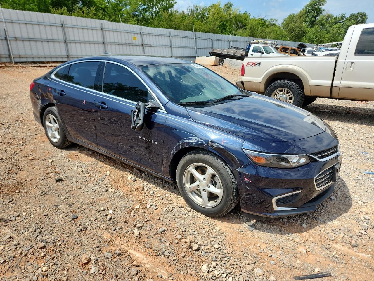 2018 Chevrolet Malibu Ls - Image 4