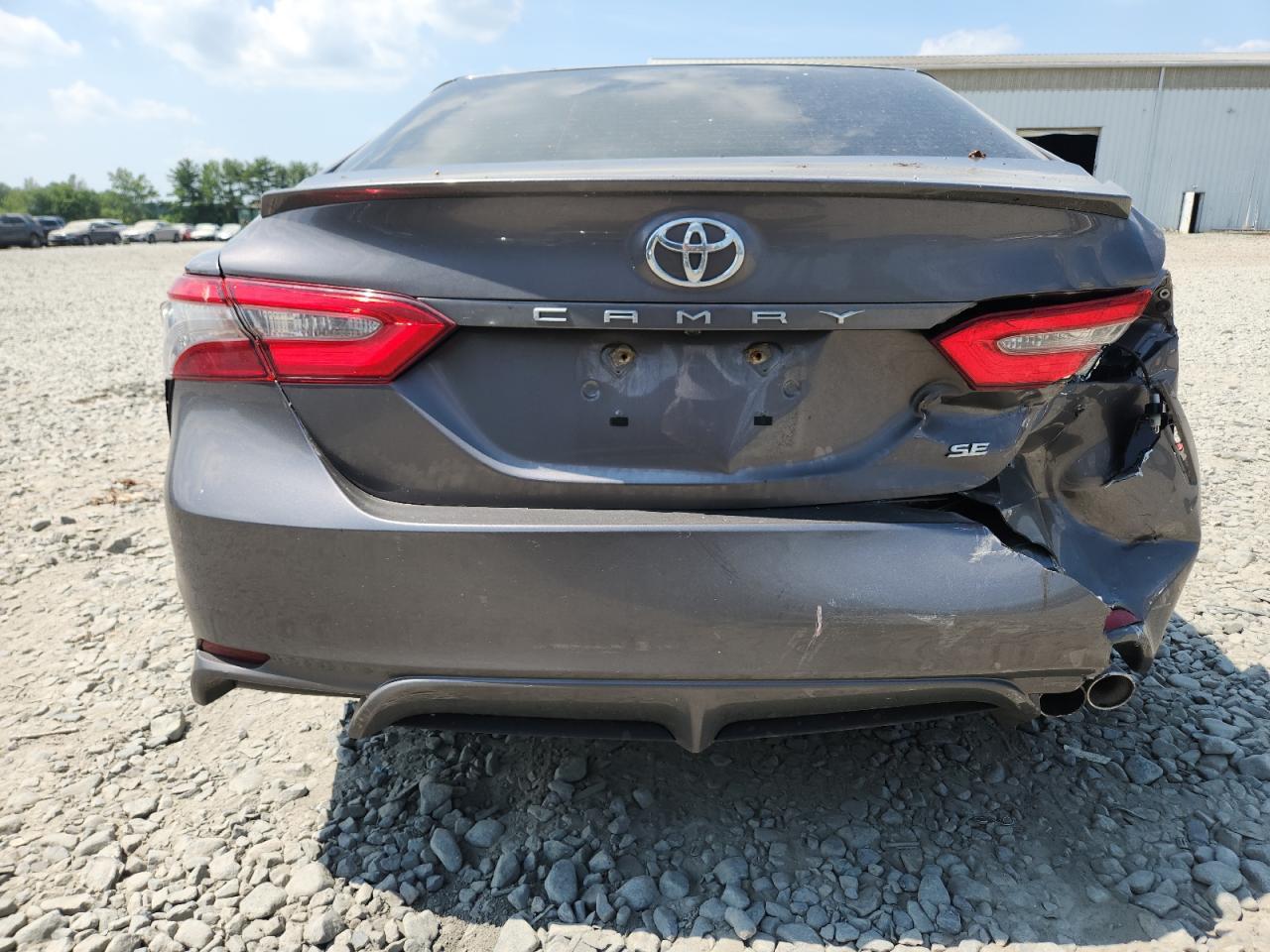 2018 Toyota Camry L - Фото 6