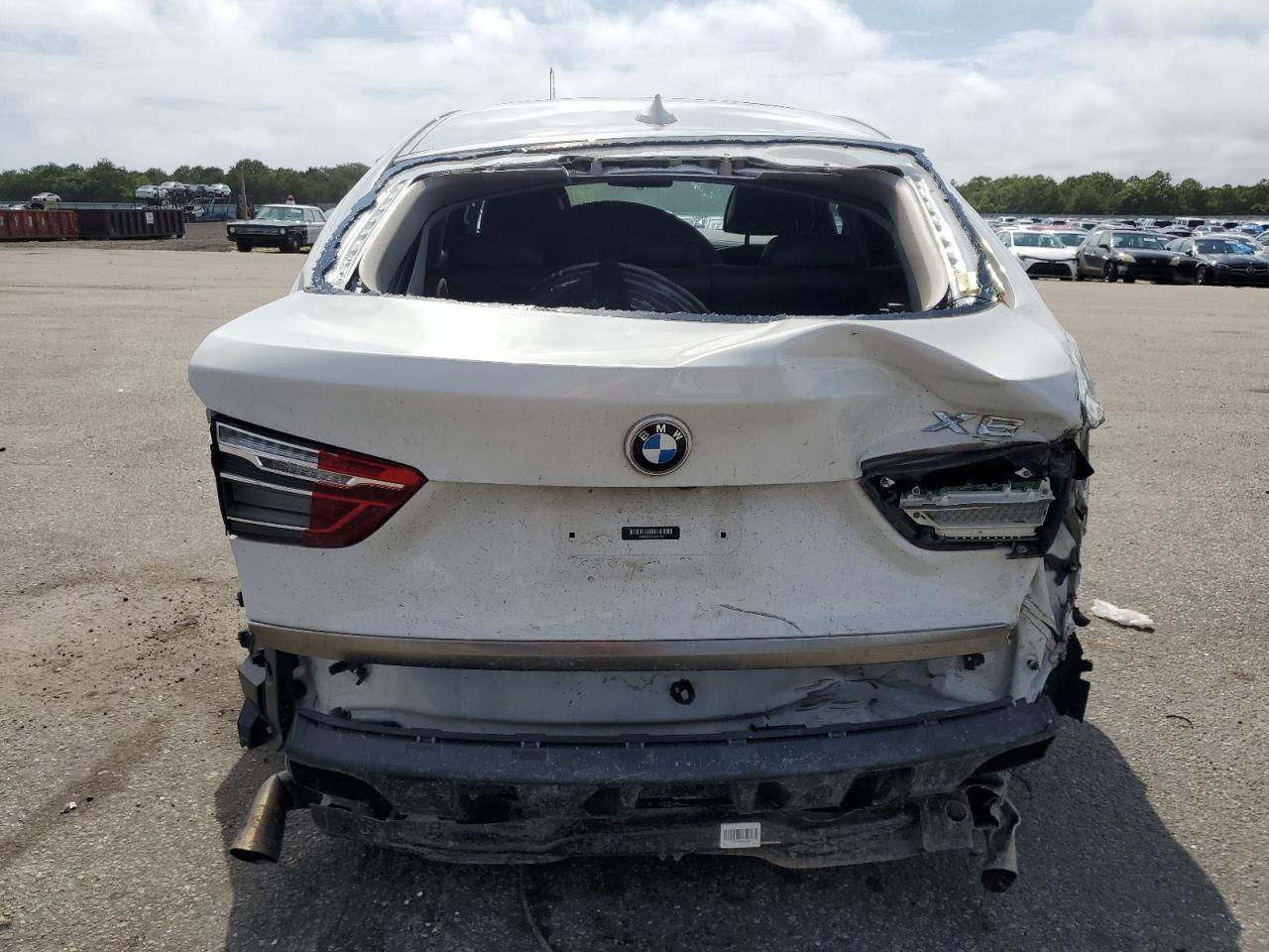2016 BMW X6 xDrive35I - Фото 6