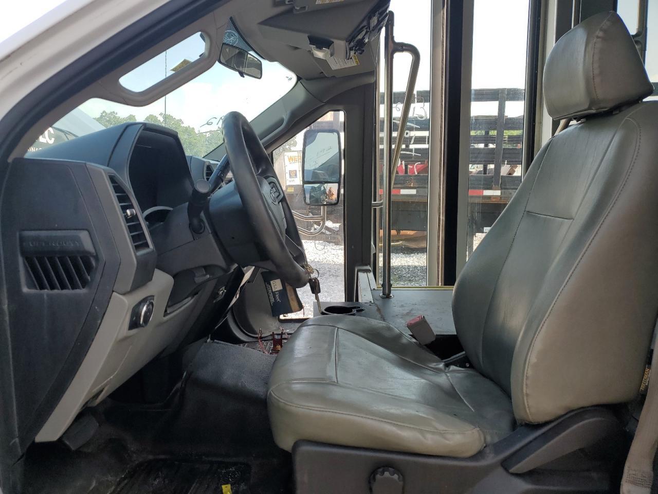 2019 Ford F550 Super Duty - Фото 7