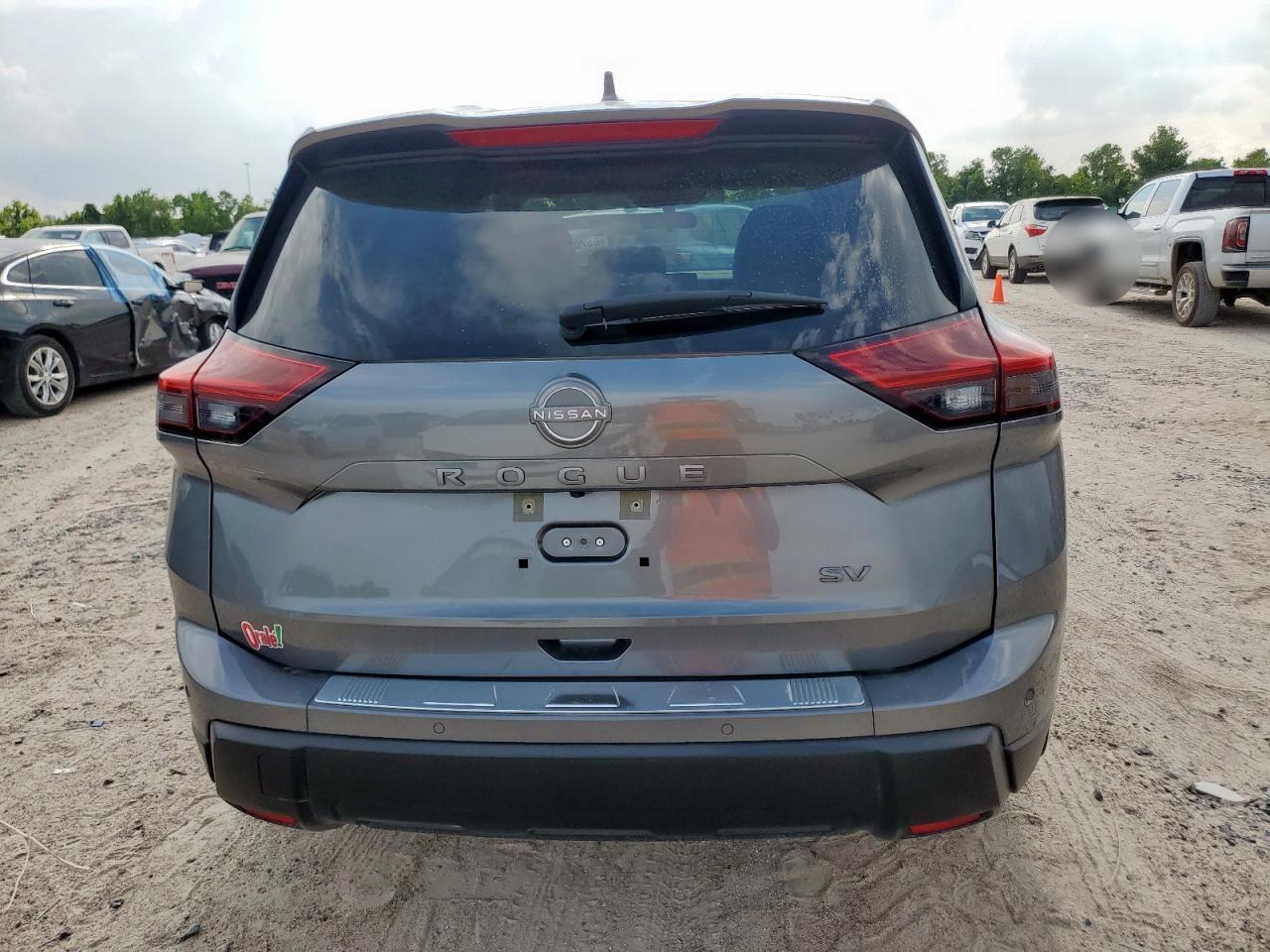 2024 Nissan Rogue Sv - Фото 6