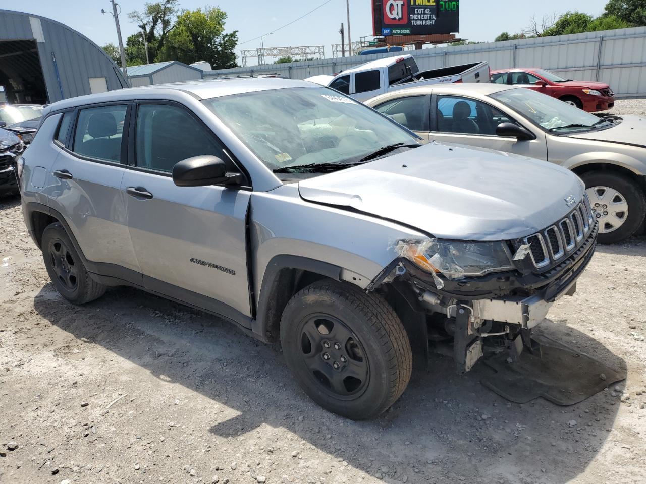2019 Jeep Compass Sport - Фото 4
