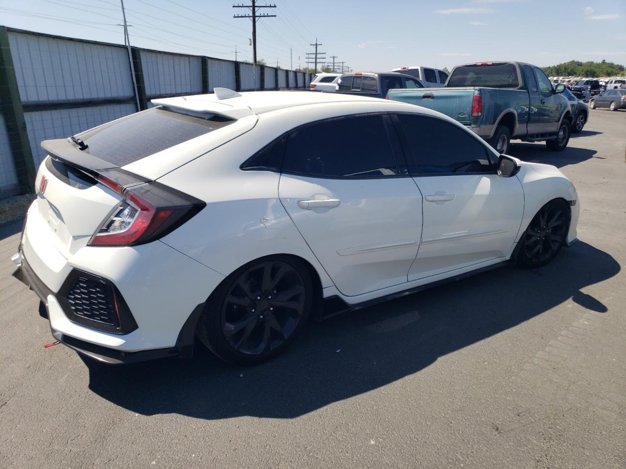 2017 Honda Civic Sport - Фото 3