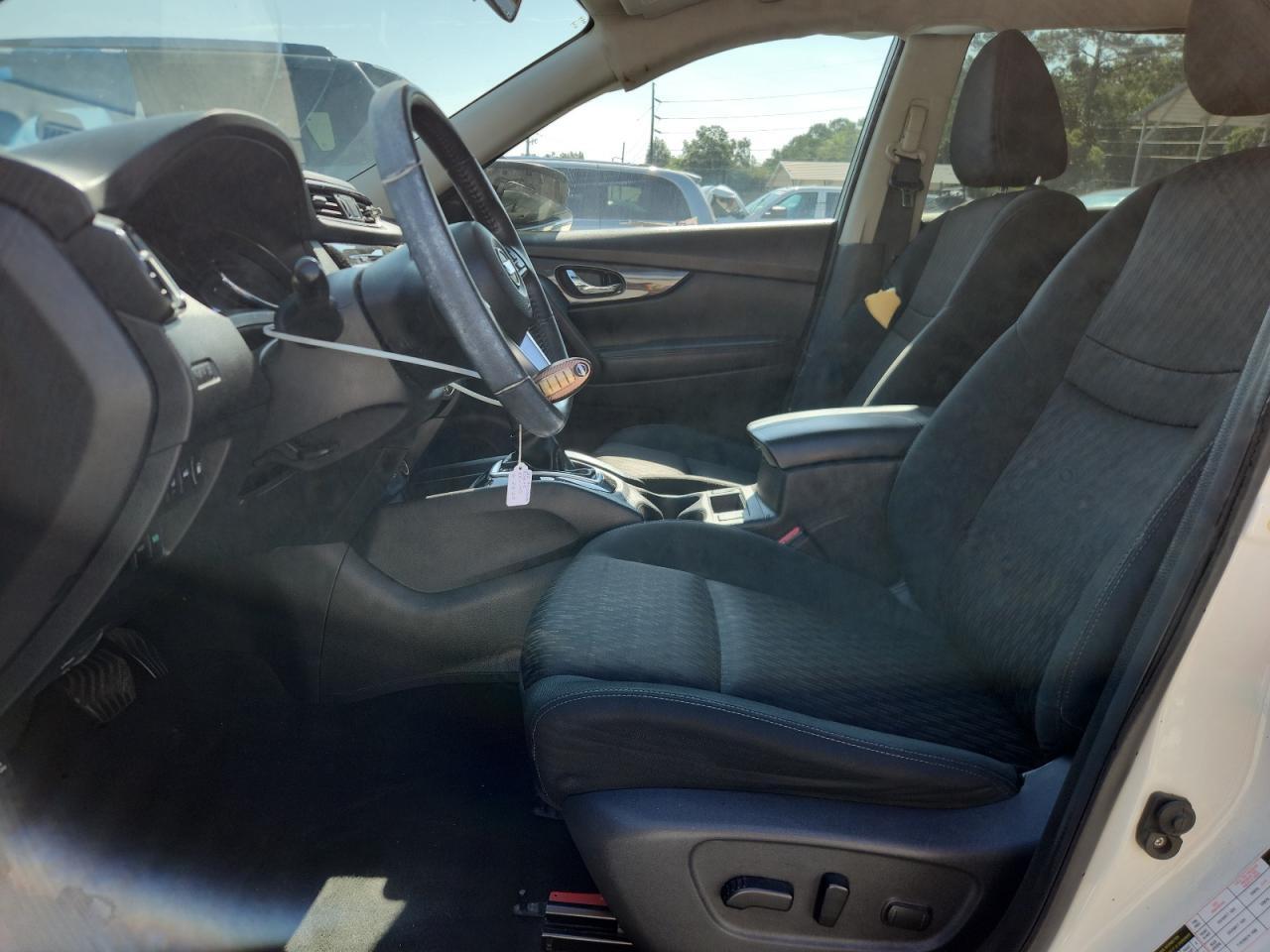 2020 Nissan Rogue S - Image 7