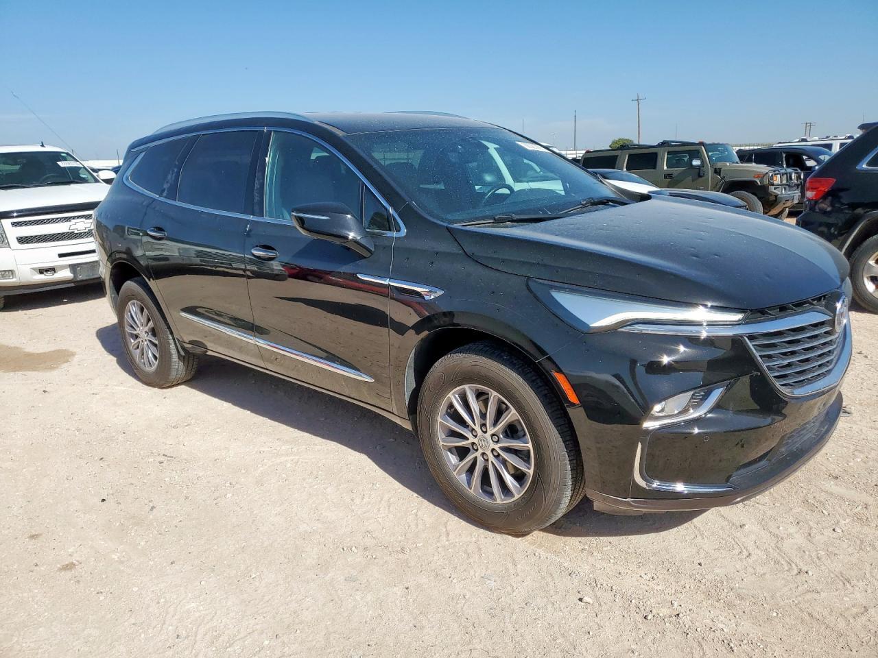 2024 Buick Enclave Essence - Image 4