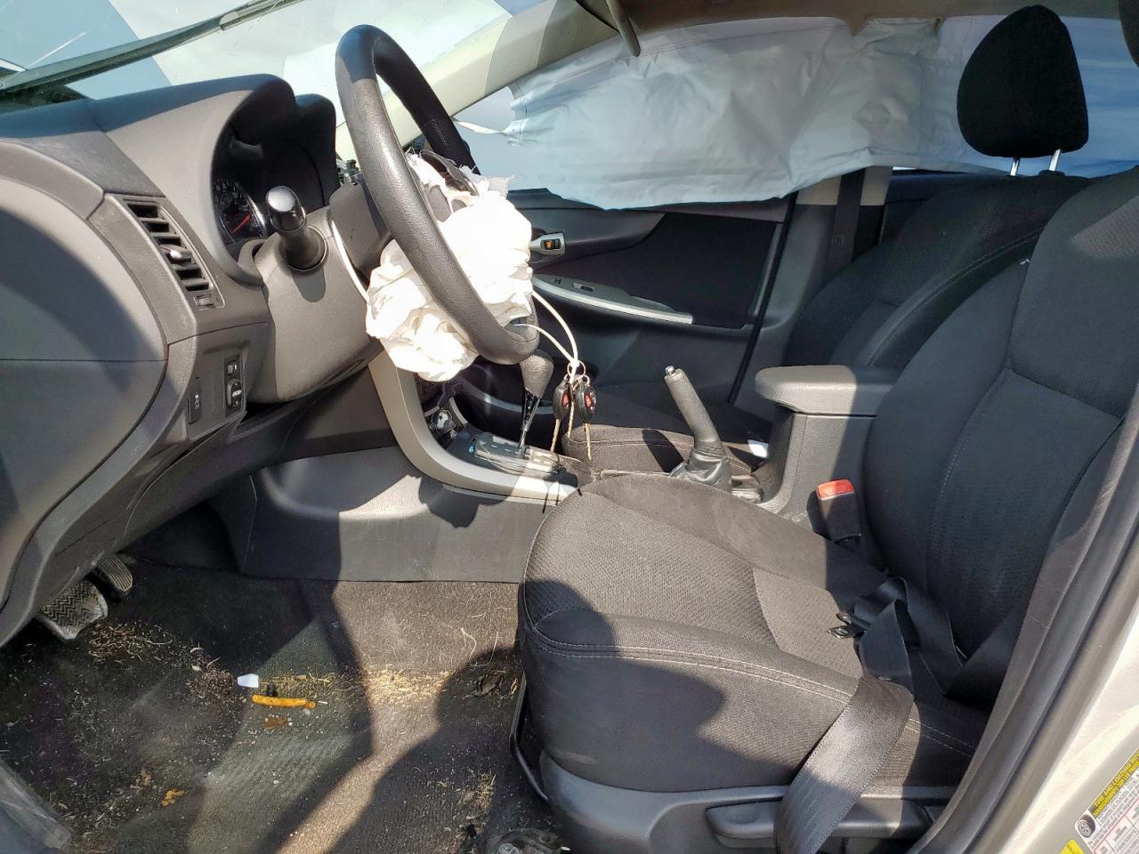 2013 Toyota Corolla Base - Image 7