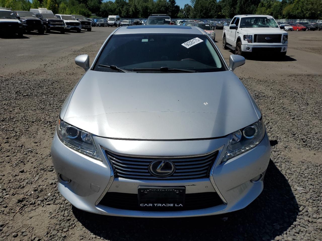 2013 Lexus Es 300H - Фото 5
