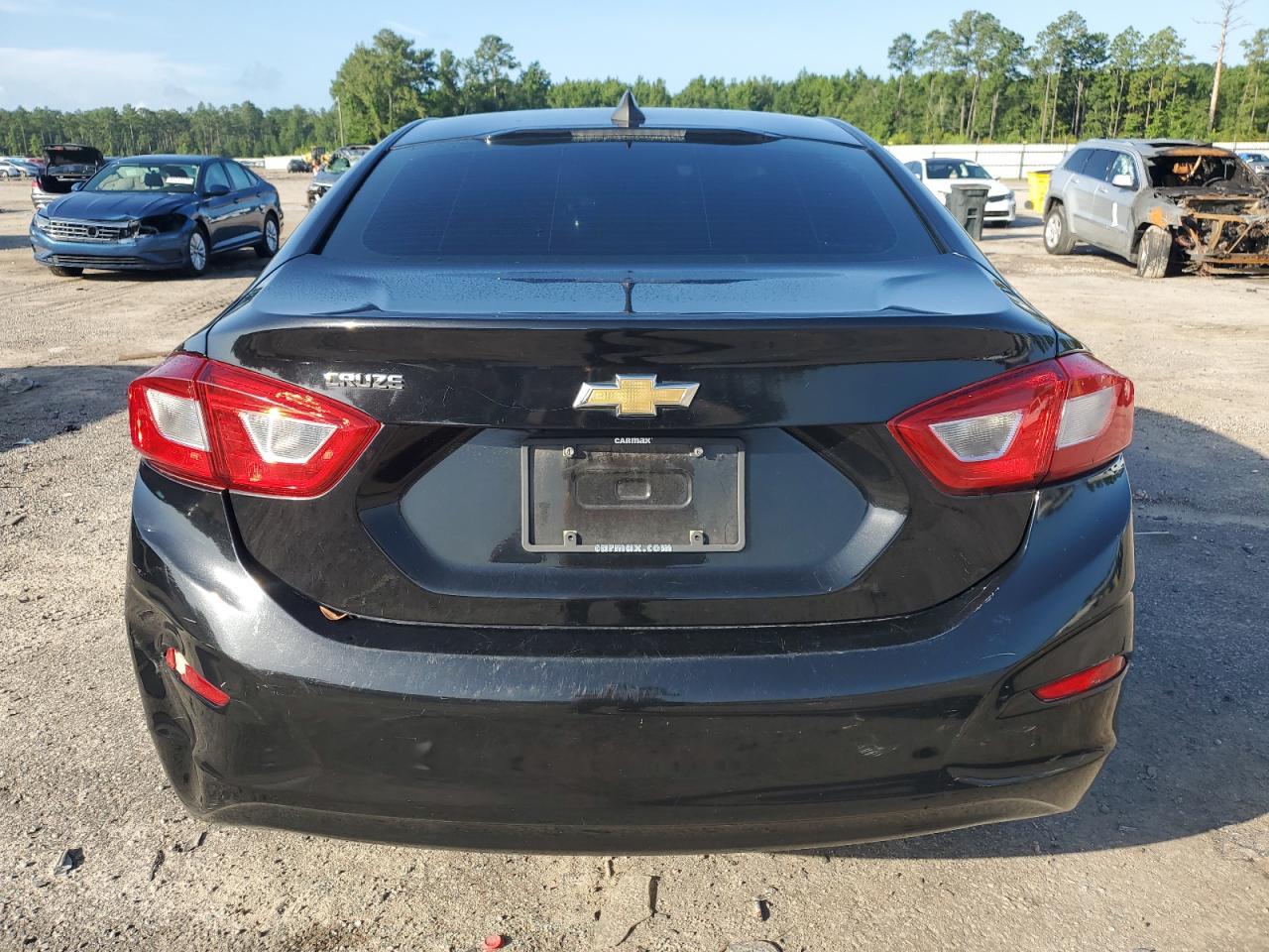 2019 Chevrolet Cruze Ls - Image 6