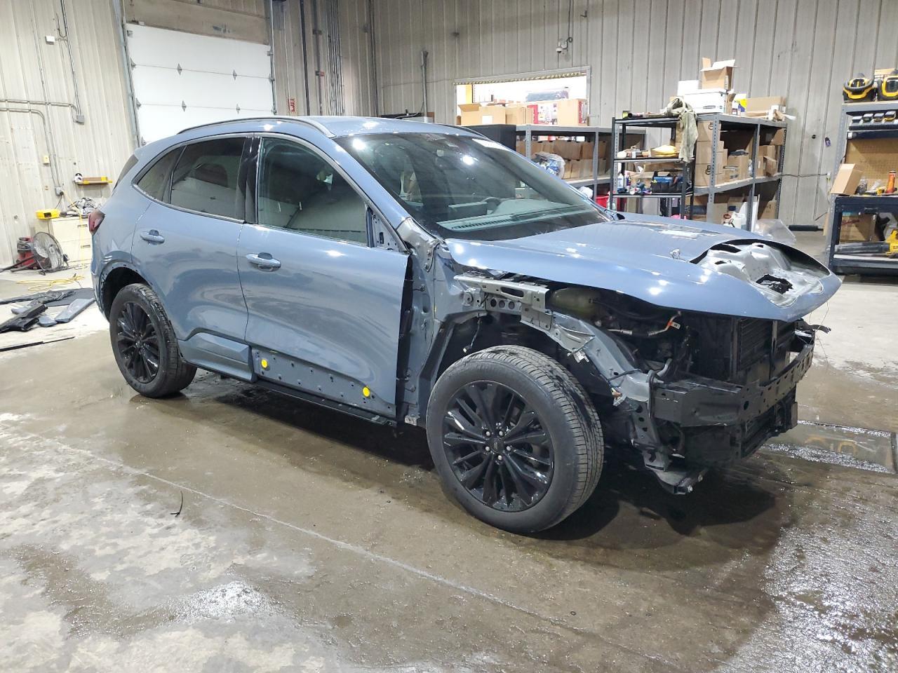 2023 Ford Escape St Line Elite - Фото 4