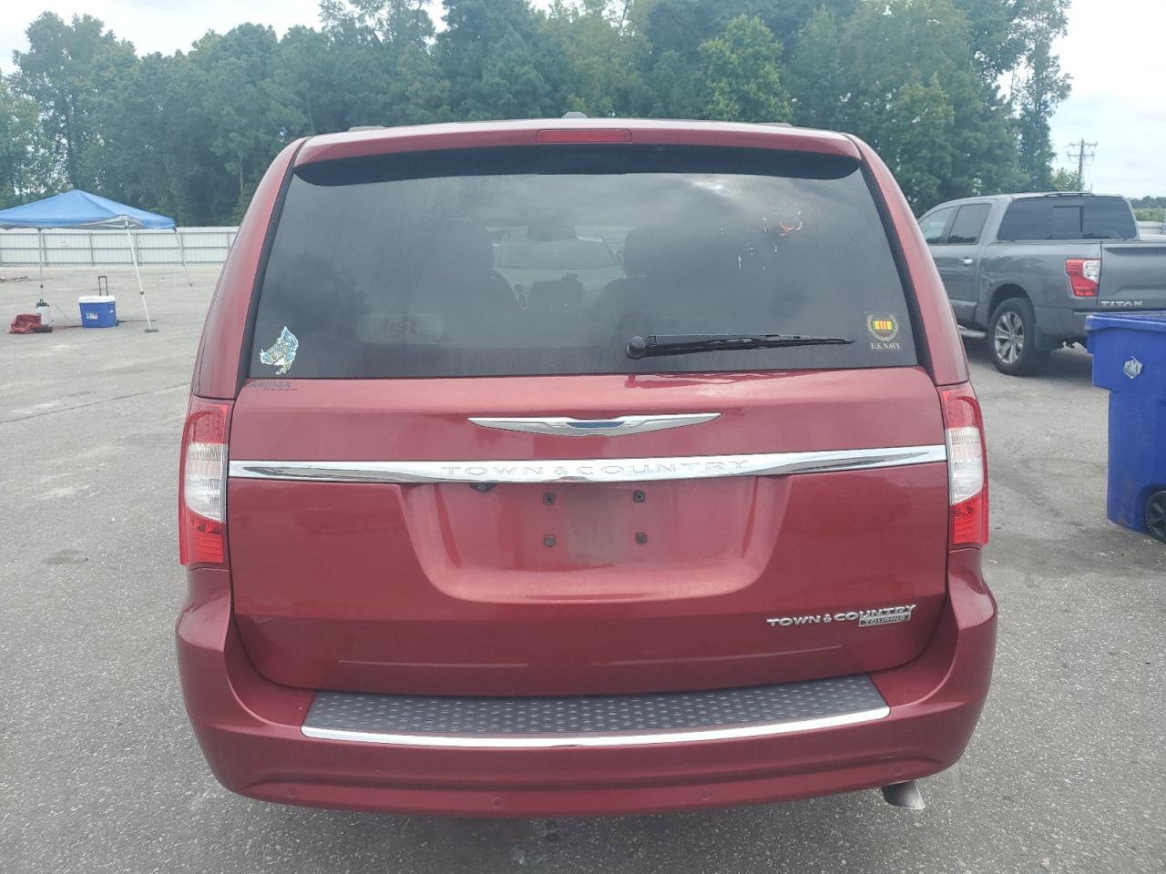 2014 Chrysler Town & Country Touring - Фото 6