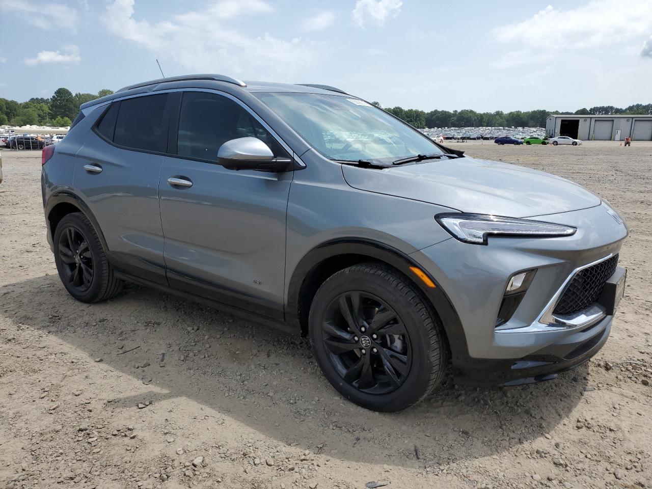 2025 Buick Encore Gx Sport Touring - Фото 4