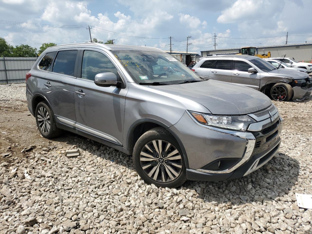 2020 Mitsubishi Outlander Se - Image 4