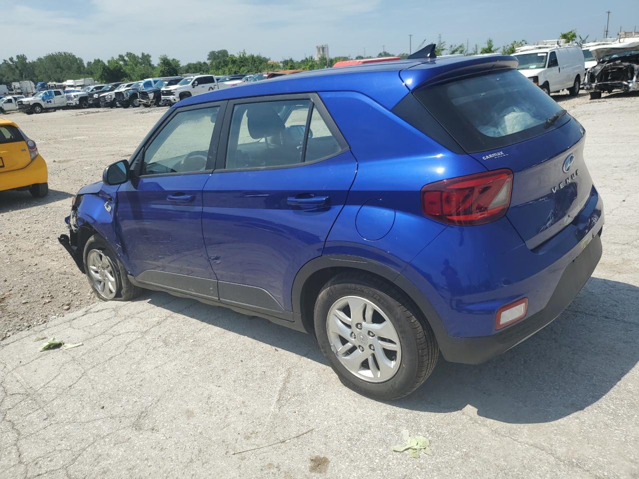2022 Hyundai Venue Se - Фото 2