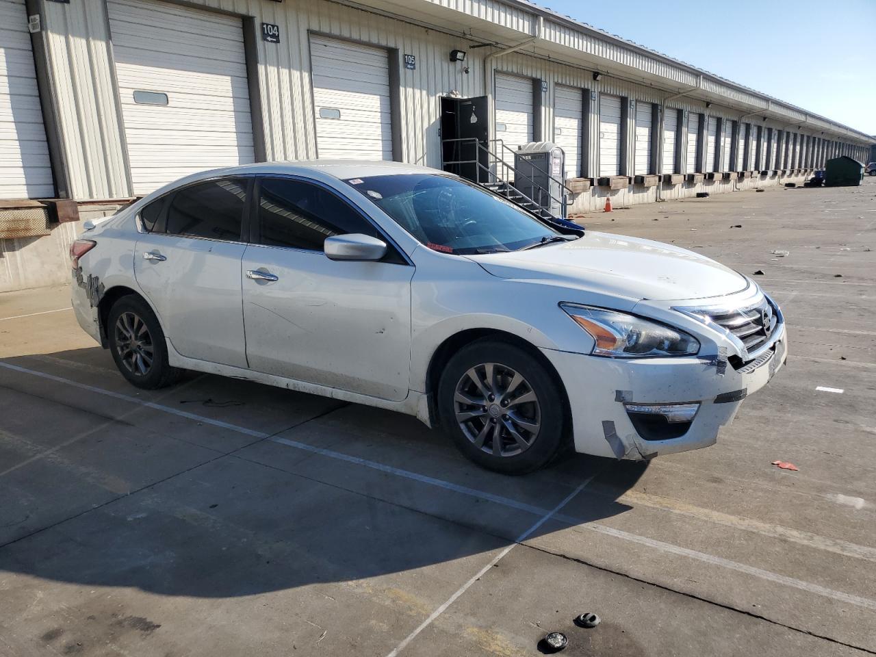 2015 Nissan Altima 2.5 - Фото 4