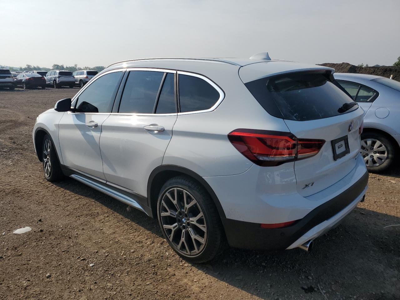 2021 BMW X1 xDrive28I - Фото 2