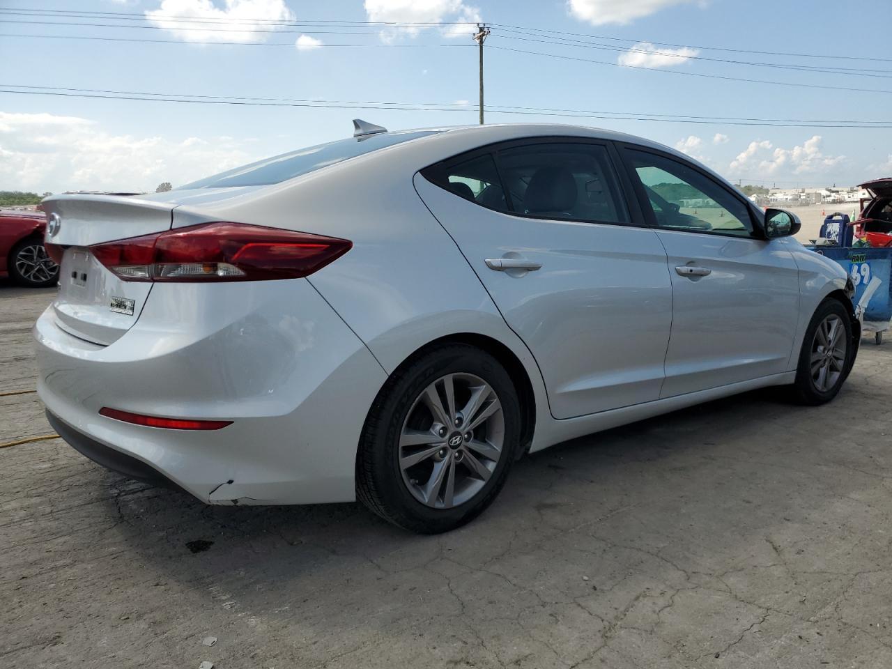 2017 Hyundai Elantra Se - Image 3