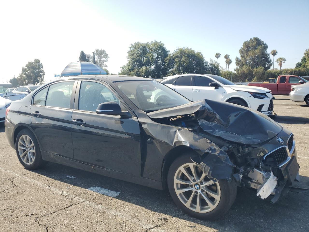 2017 BMW 320 Xi - Image 4