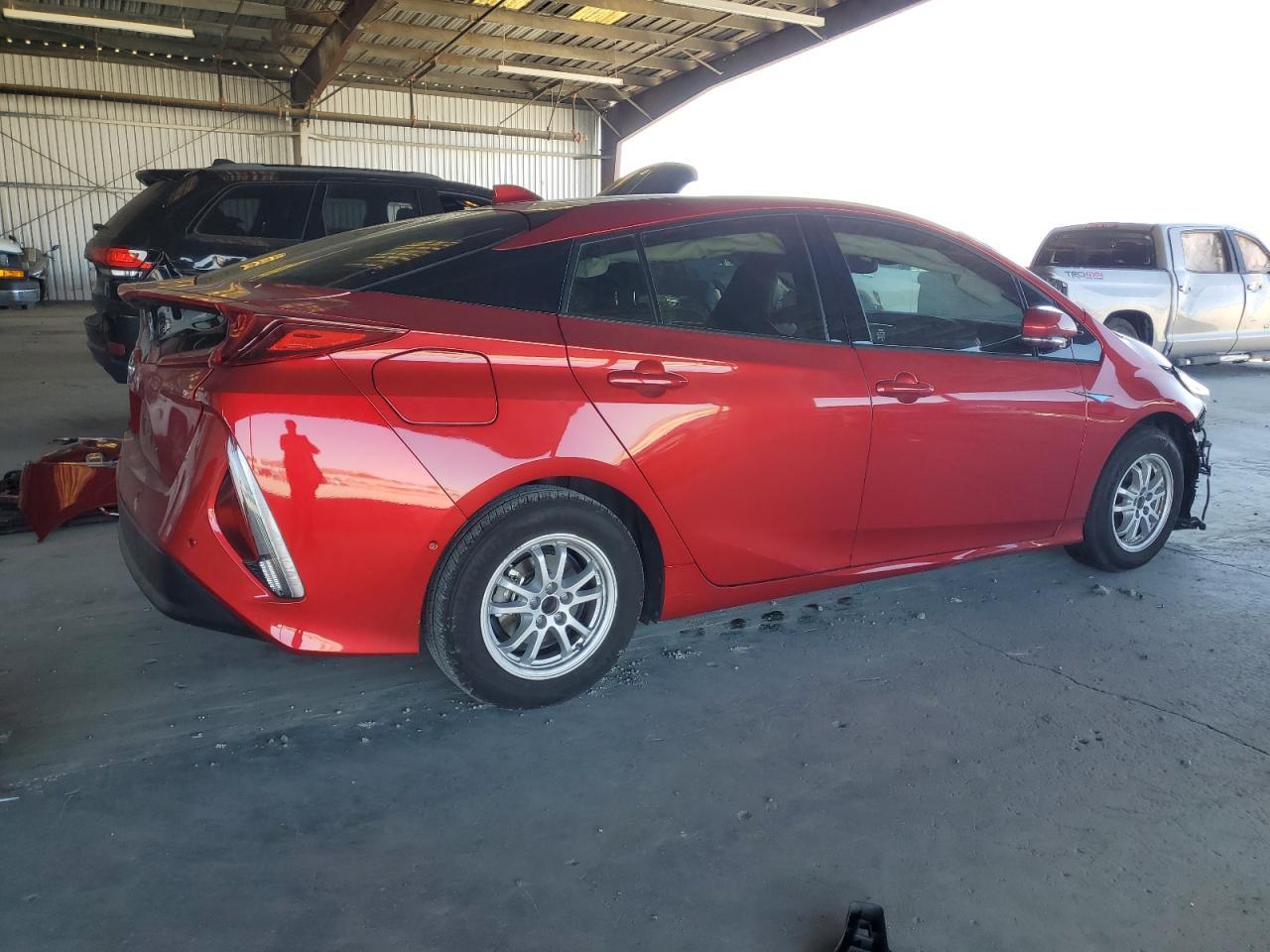 2017 Toyota Prius Prime - Фото 3