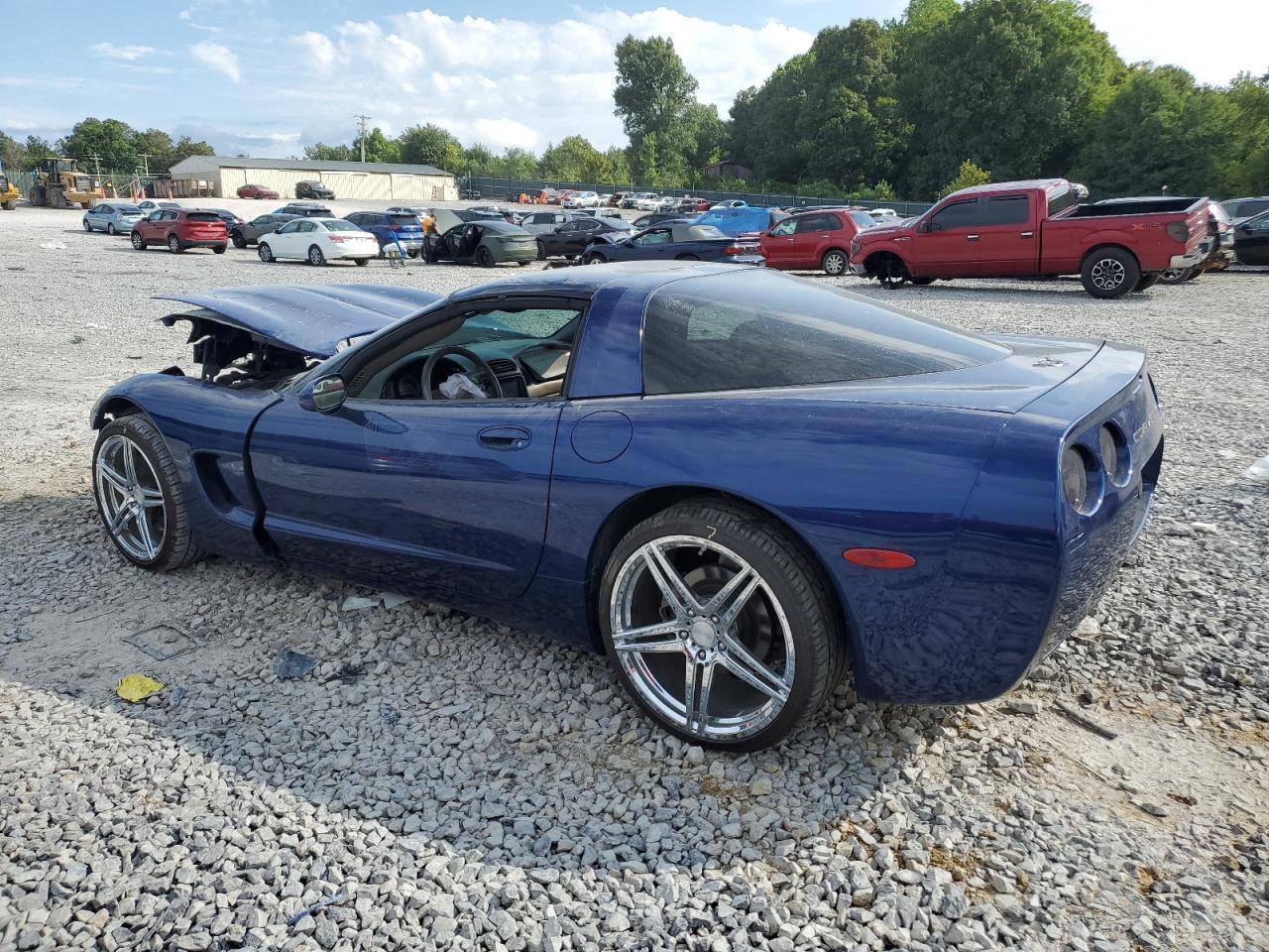 2004 Chevrolet Corvette - Image 2