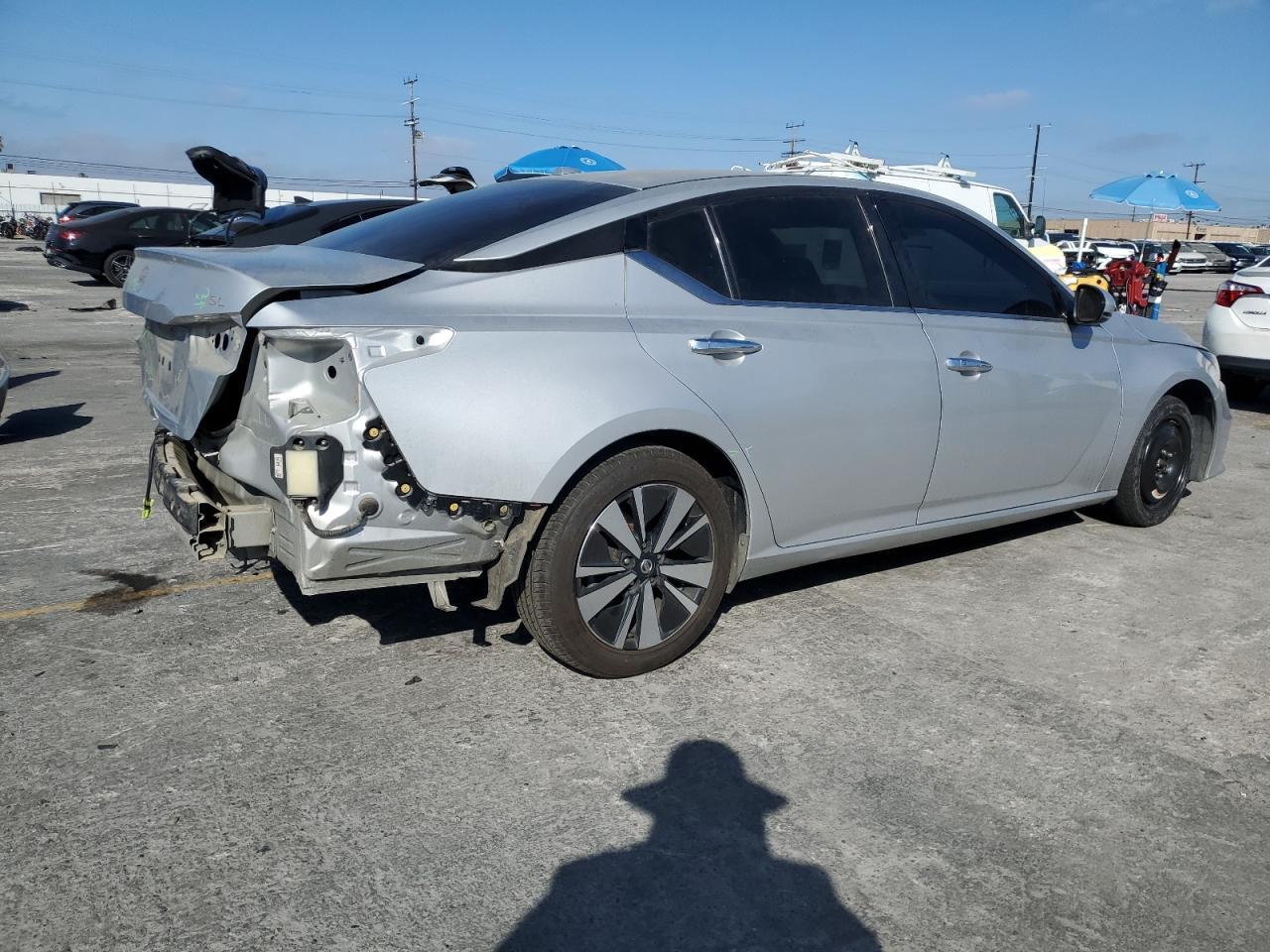 2019 Nissan Altima Sl - Image 3