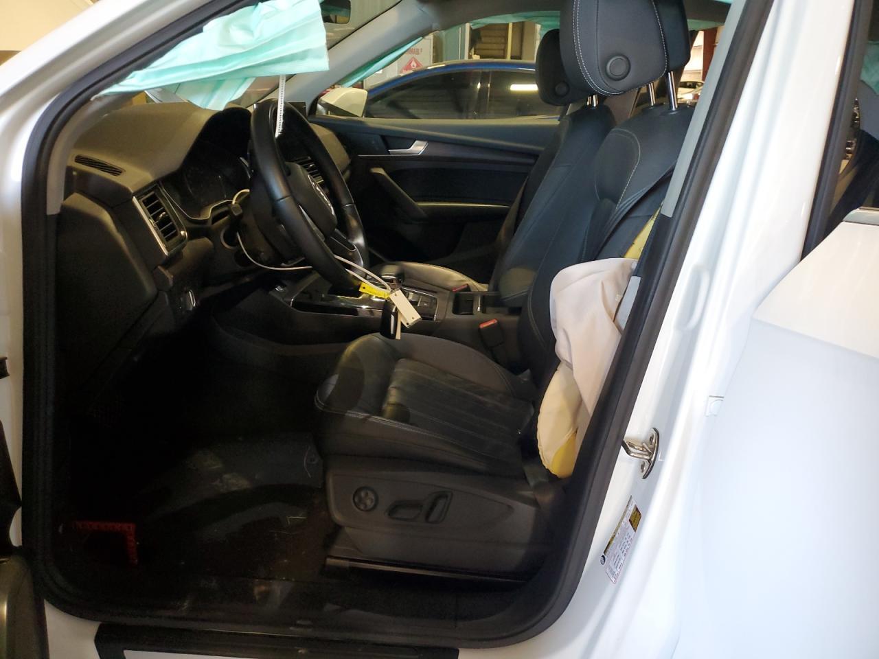 2022 Audi Q5 Premium 40 - Image 7