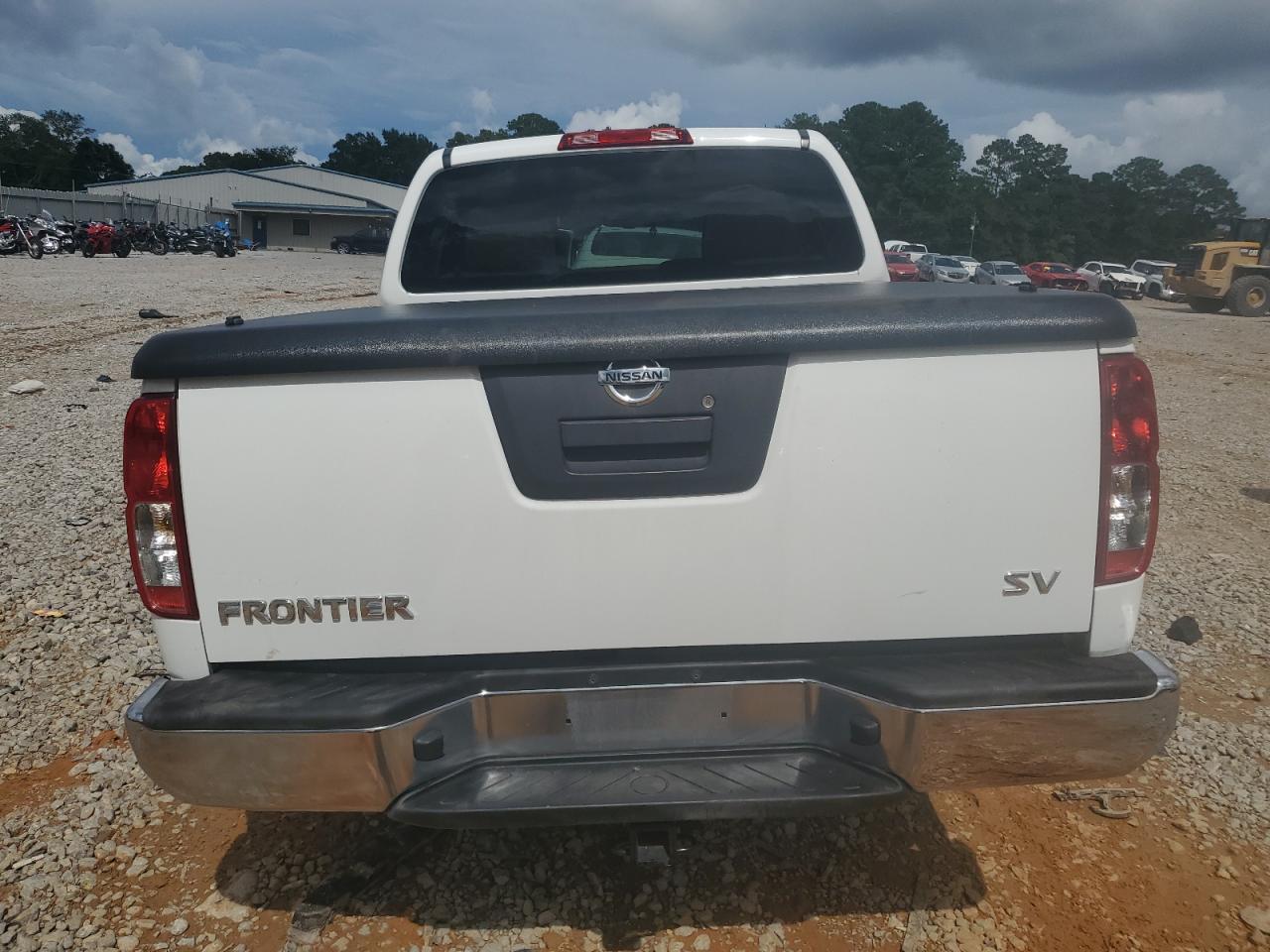 2011 Nissan Frontier S - Image 6