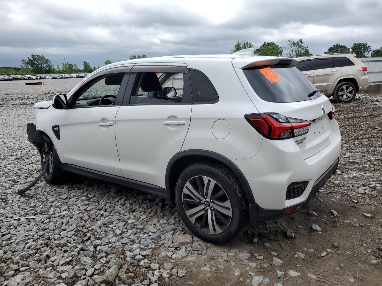 2020 Mitsubishi Outlander Sport Es - Фото 2