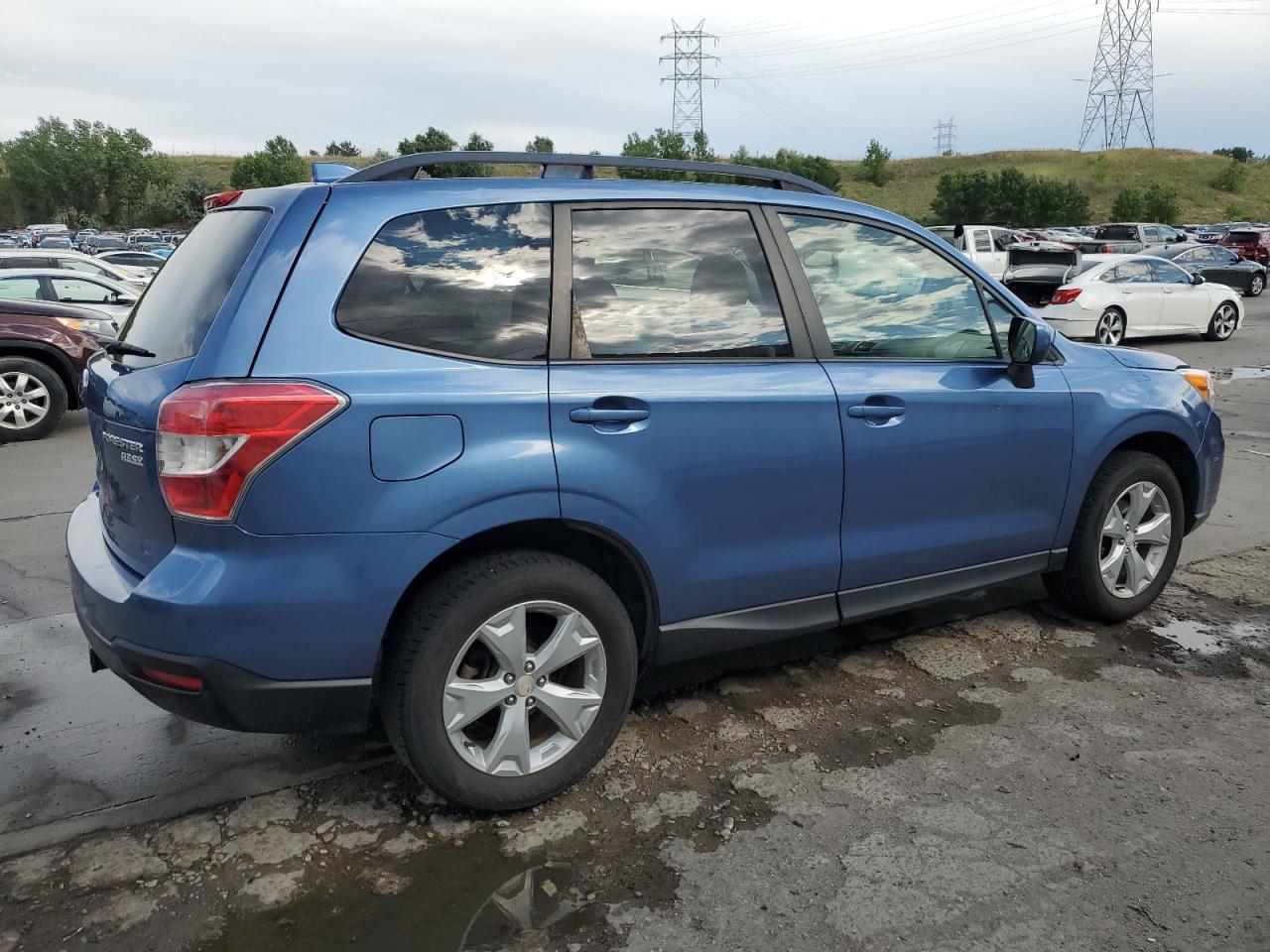 2016 Subaru Forester 2.5I Premium - Image 3