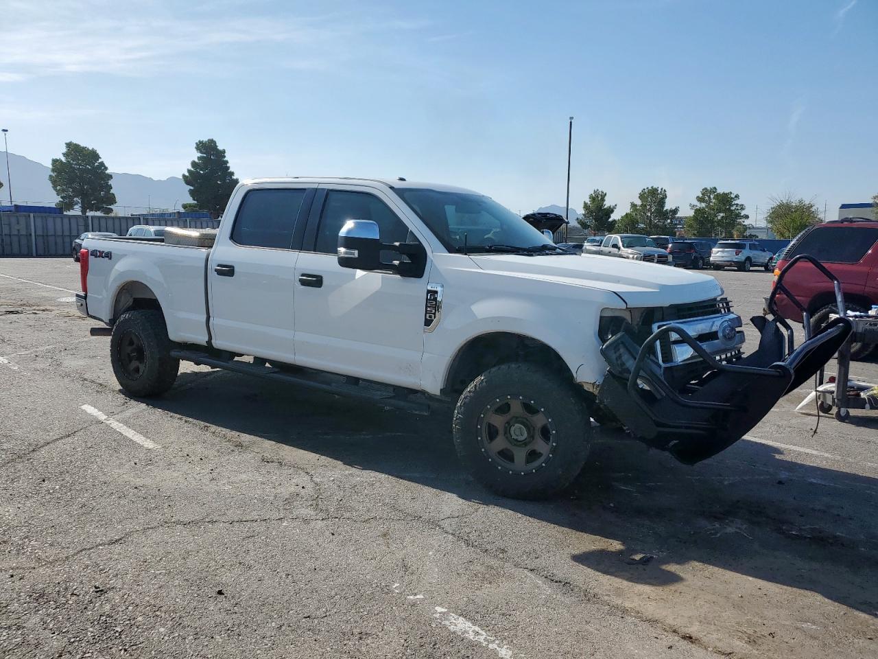 2018 Ford F250 Super Duty - Image 4