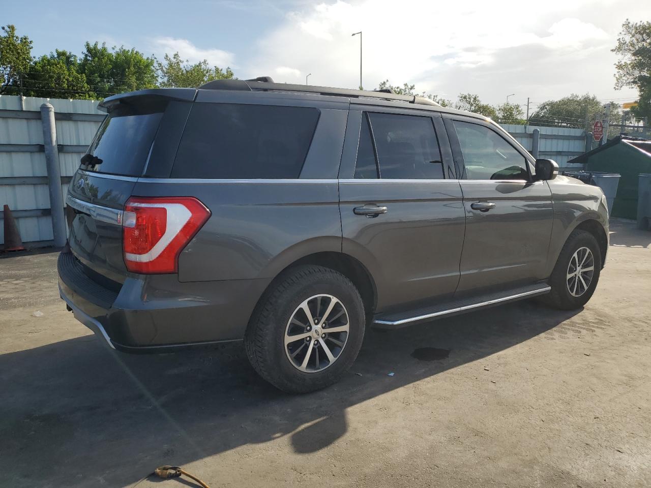 2018 Ford Expedition Xlt - Фото 3