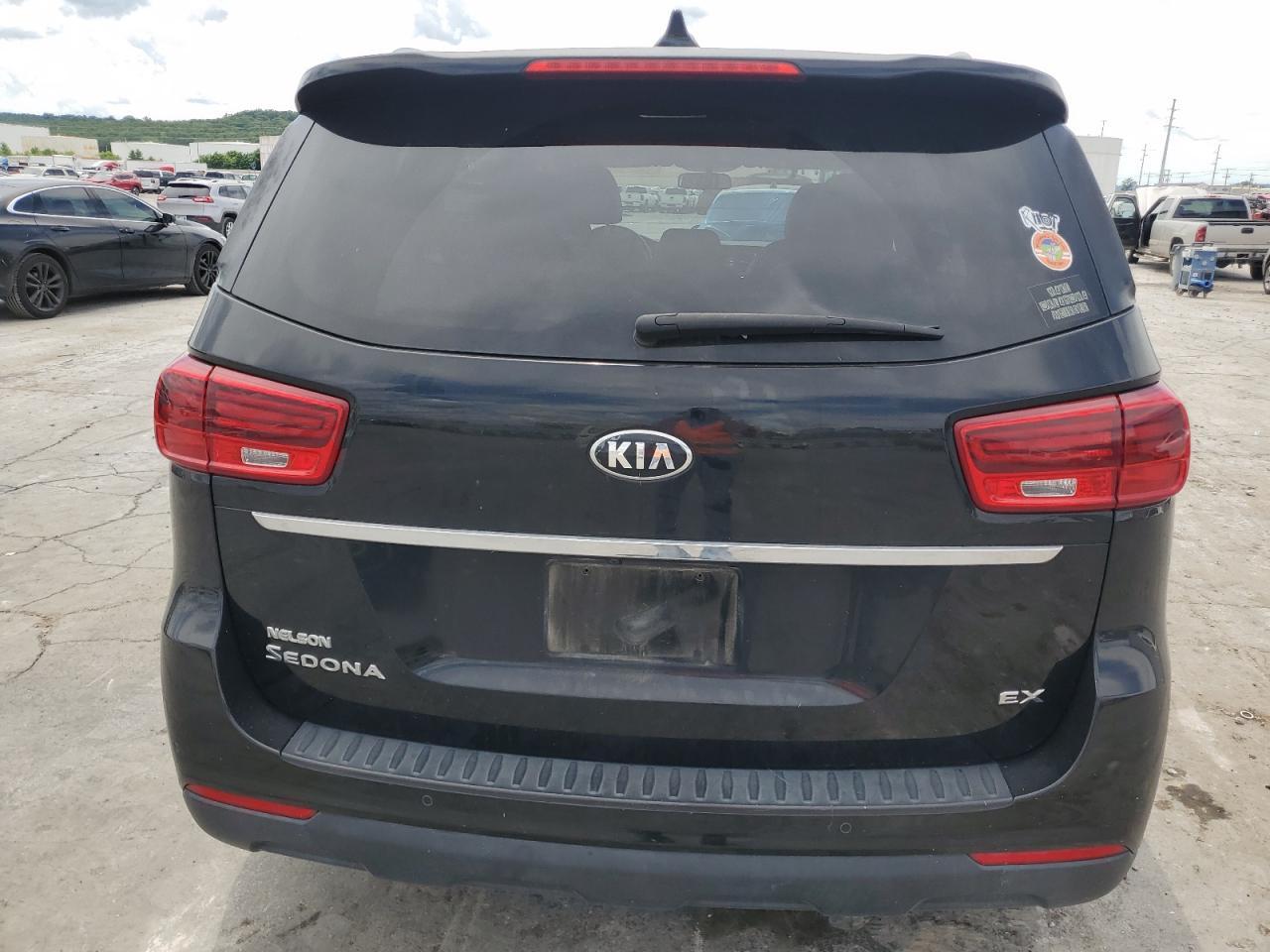 2019 Kia Sedona Lx - Фото 6