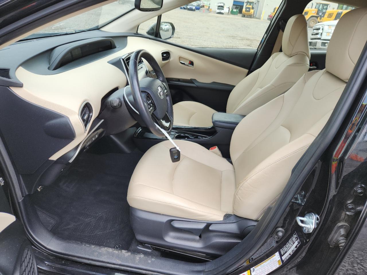 2019 Toyota Prius - Image 7