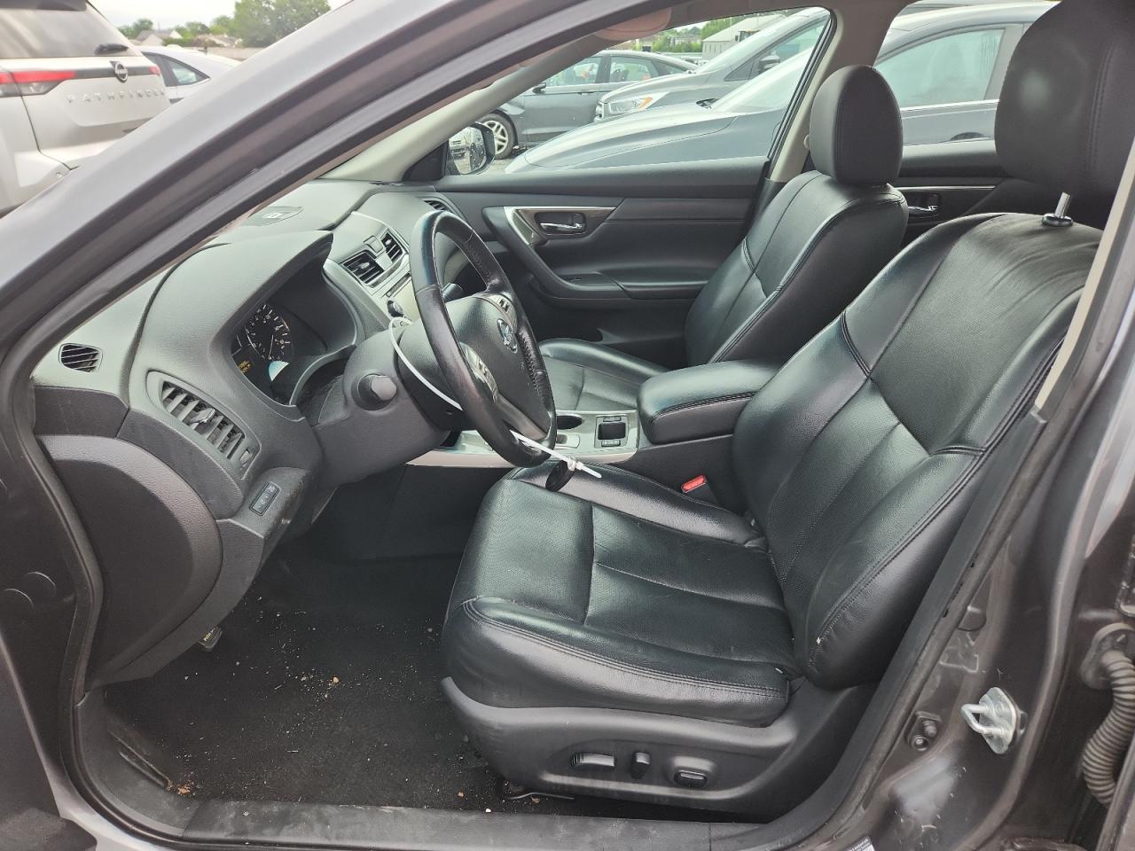 2015 Nissan Altima 2.5 - Image 7