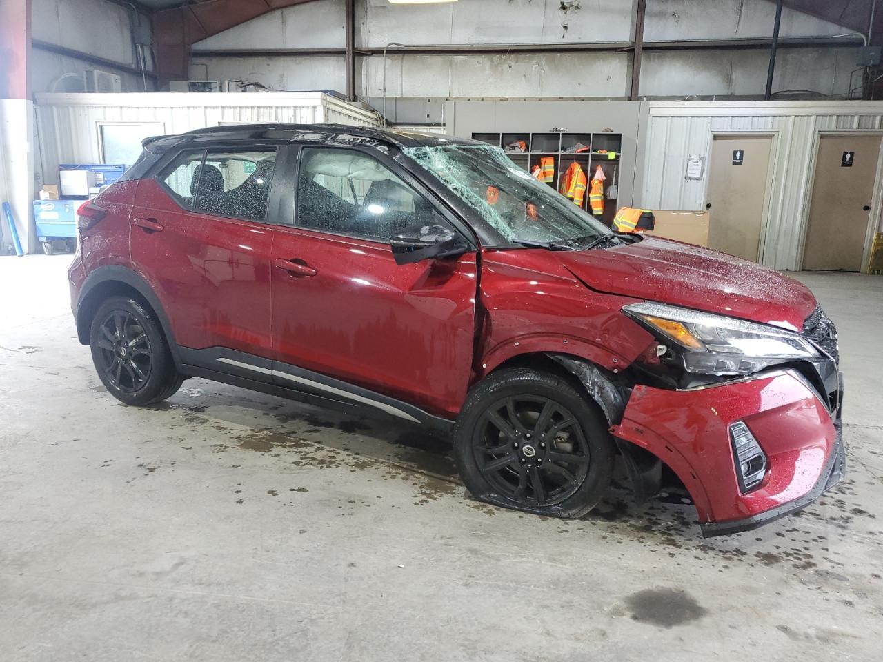 2021 Nissan Kicks Sr - Фото 4