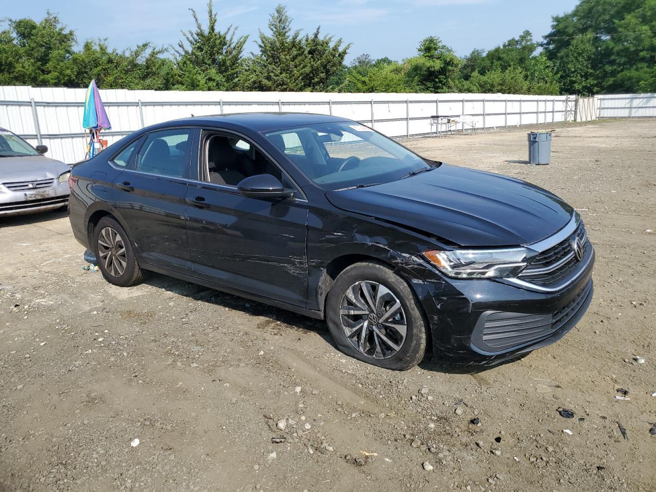 2022 Volkswagen Jetta S - Фото 4