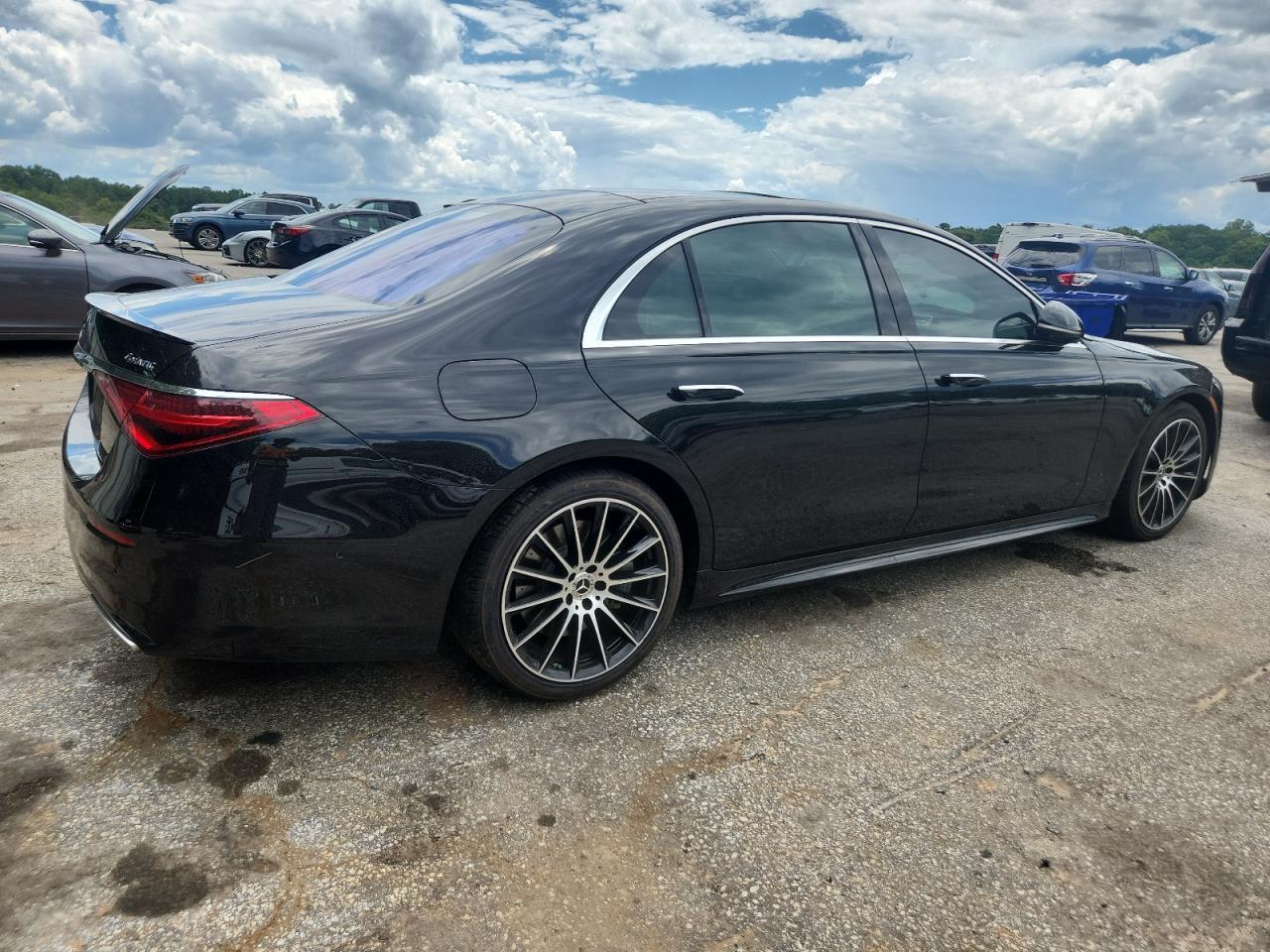 2021 Mercedes-Benz S - Фото 3