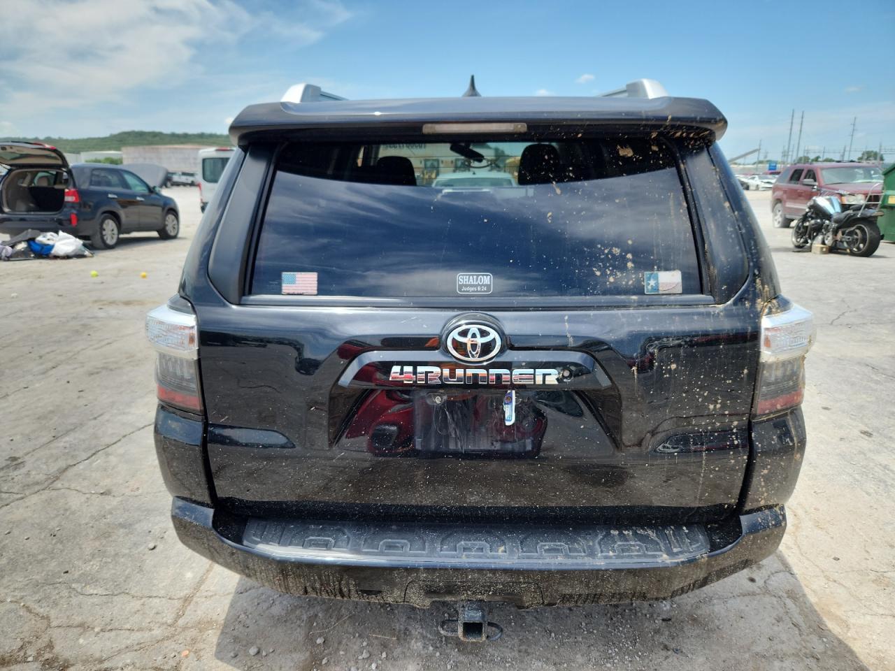 2018 Toyota 4Runner Sr5 - Image 6