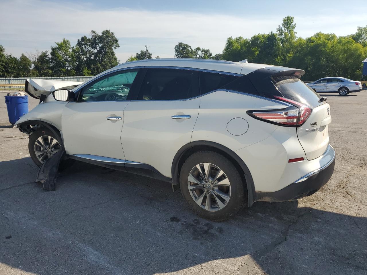 2015 Nissan Murano S - Фото 2