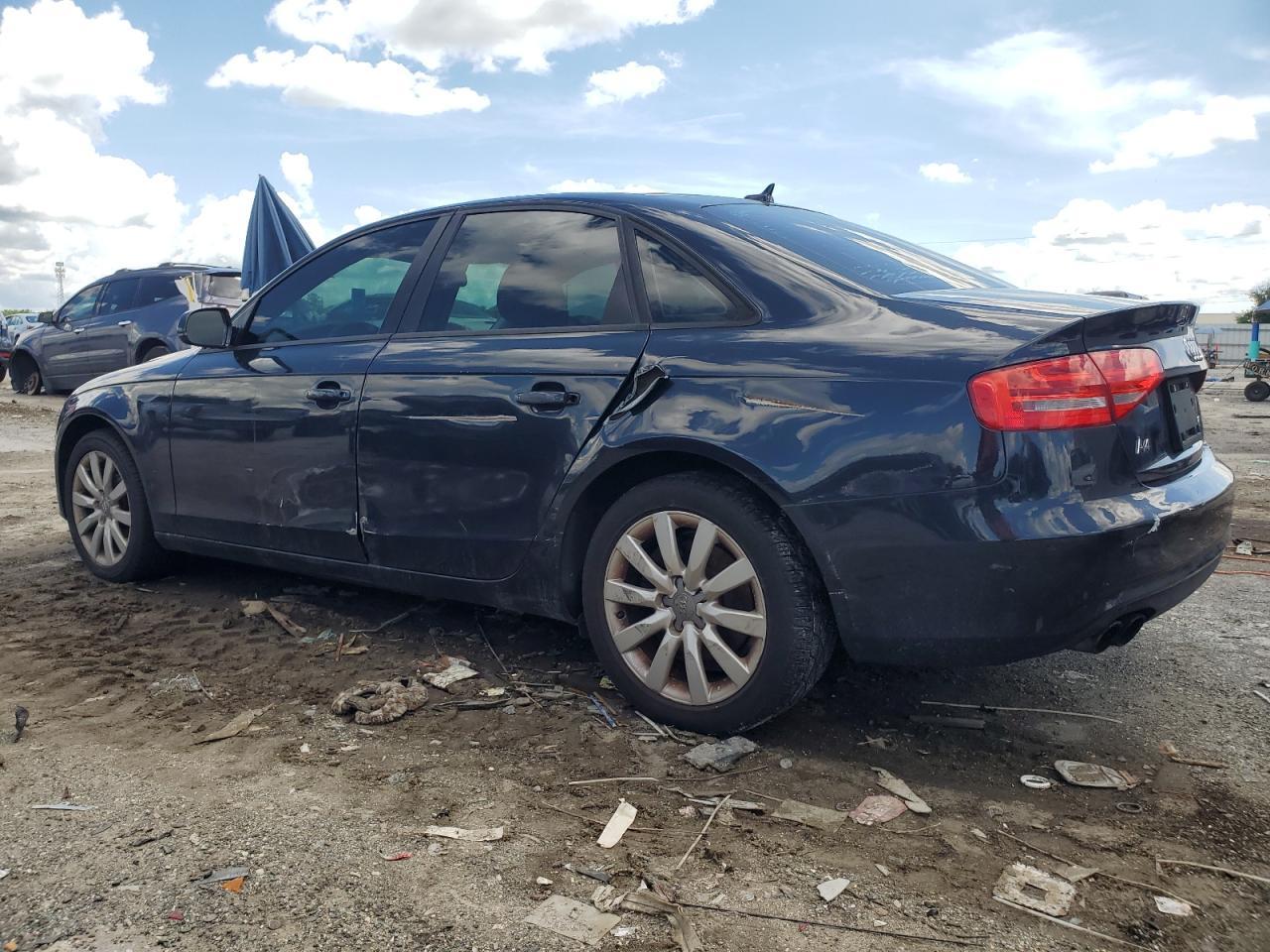 2014 Audi A4 Premium - Image 2