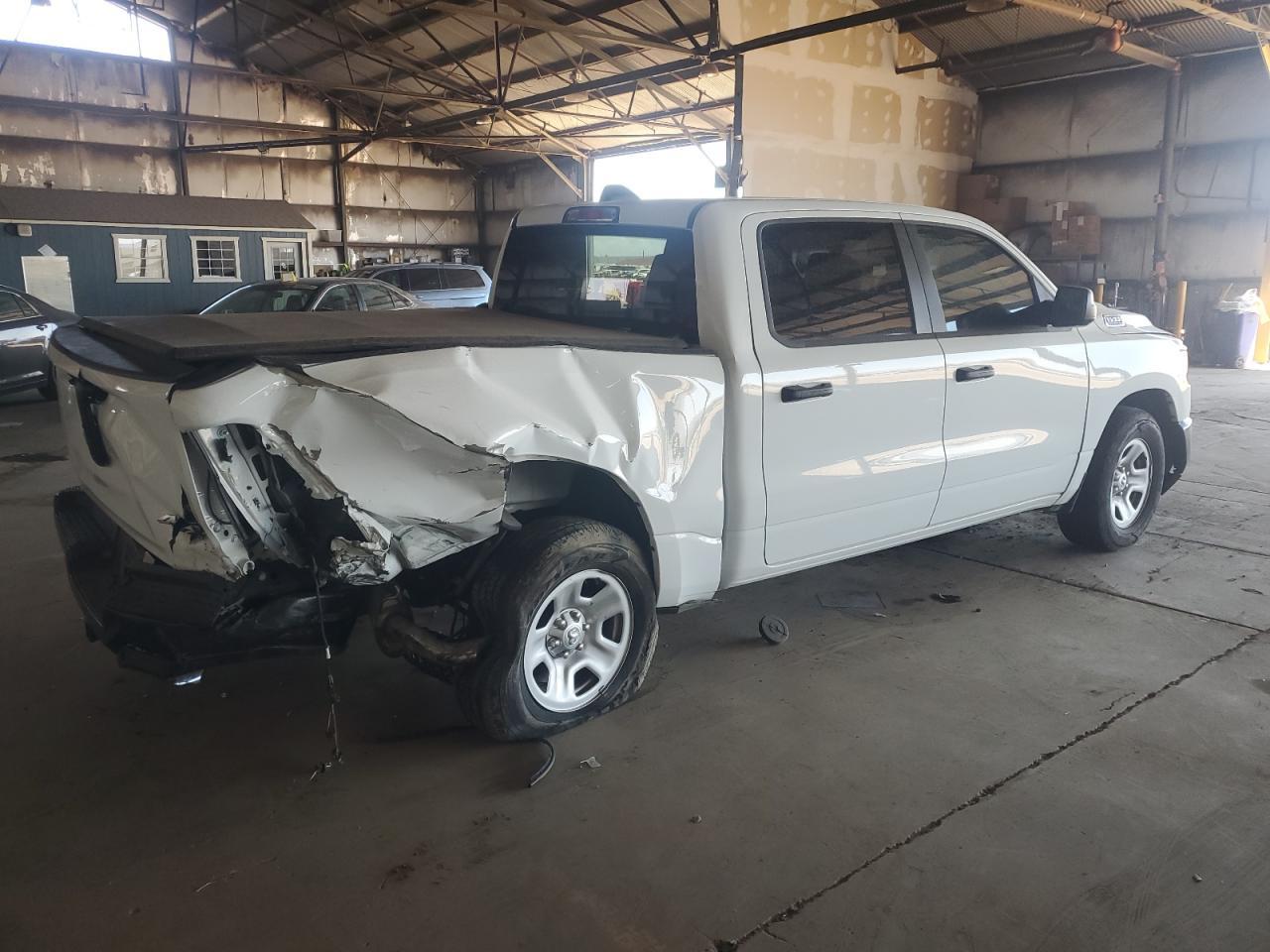 2023 Ram 1500 Tradesman - Фото 3